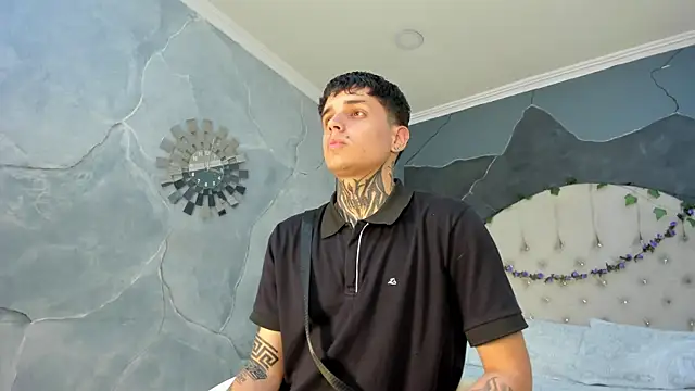 Declan-Fox online show from 11-05-25, 12:47