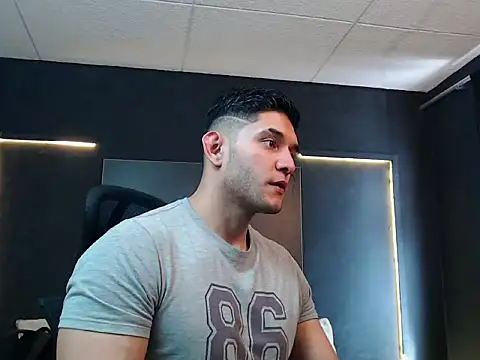 RichardMilleer online show from 10-02-25, 01:47