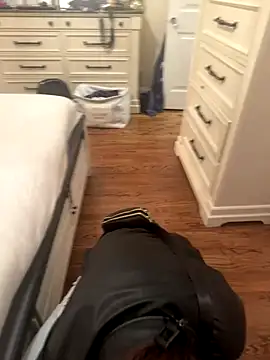 Snapshot of 3totangox chatting on 11-27-25, 04:46 3totangox online show from 11-27-25, 04:46