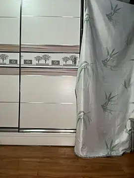 Snapshot of xiaomugouya chatting on 09-25-25, 05:35 xiaomugouya online show from 09-25-25, 05:35