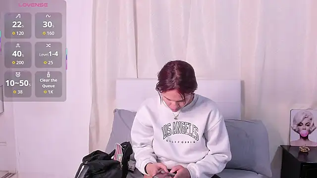 Victoriaa Zans online show from 11-09-25, 10:41