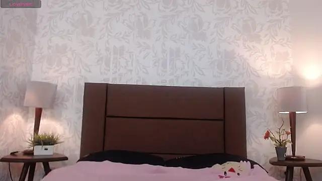 Ava Raye online show from 11-11-25, 07:41