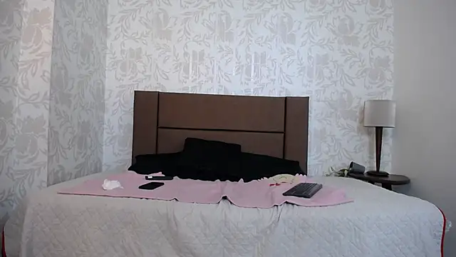 Ava Raye online show from 05-15-26, 06:50