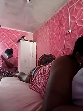 Rosabela04 online show from 03-25-26, 02:05