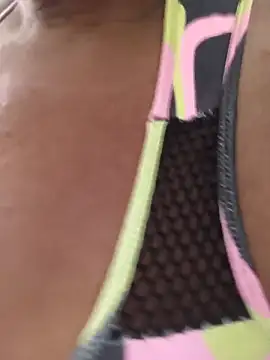 Snapshot of Rosabela04 chatting on 01-19-26, 01:59 Rosabela04 online show from 01-19-26, 01:59