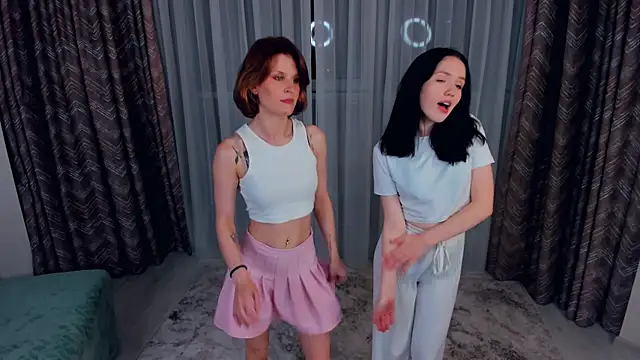 NinaMeaden online show from 09-15-25, 05:24