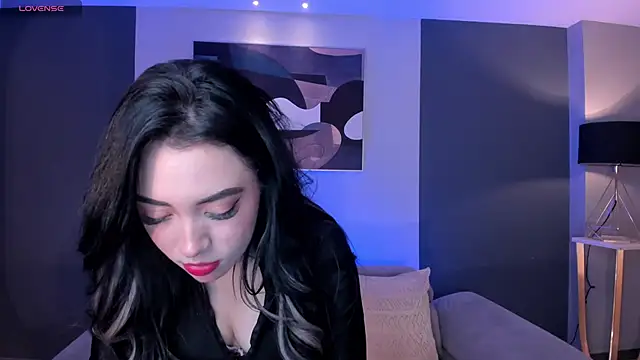 Snapshot of KatieAngelX chatting on 10-12-25, 11:33 KatieAngelX online show from 10-12-25, 11:33