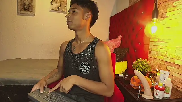 CoffeNaughty nom online show from 10-14-25, 03:18
