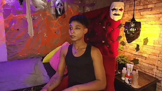 CoffeNaughty nom online show from 10-30-25, 05:17