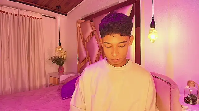 CoffeNaughty nom online show from 12-14-25, 06:41