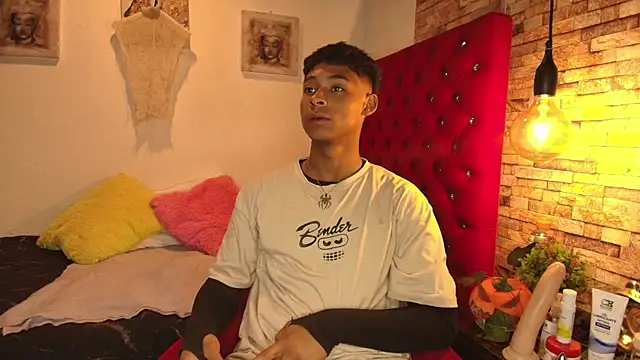 CoffeNaughty nom online show from 10-23-25, 04:11