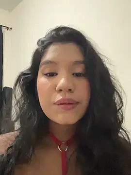 Lyria Diamond online show from 10-13-25, 10:21