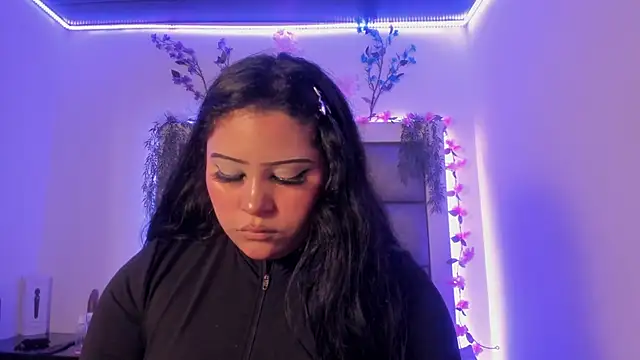 abbiecollins js online show from 03-11-26, 04:17