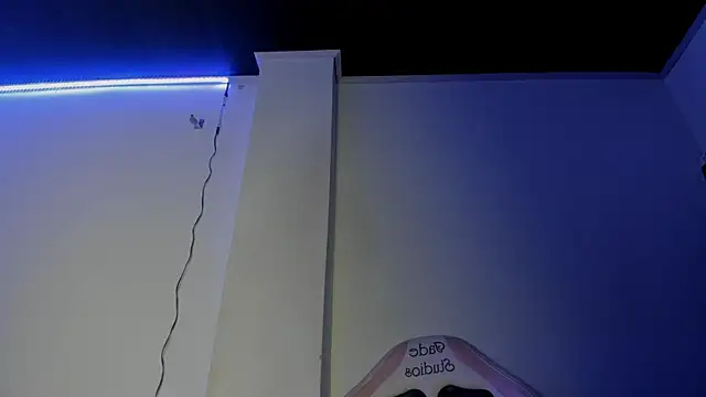 abbiecollins js online show from 04-03-26, 04:30