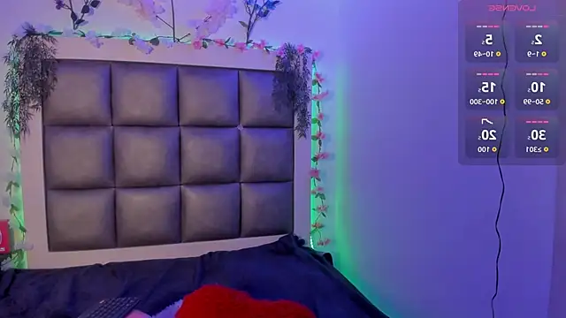 abbiecollins js online show from 04-10-26, 04:30