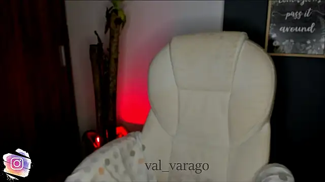 val varago online show from 12-23-25, 06:45