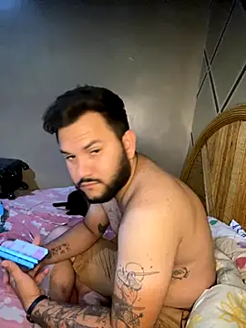 coupleyys online show from 11-30-25, 08:42