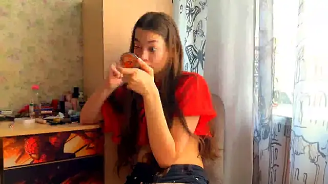 Cuteviola online show from 03-25-26, 12:44