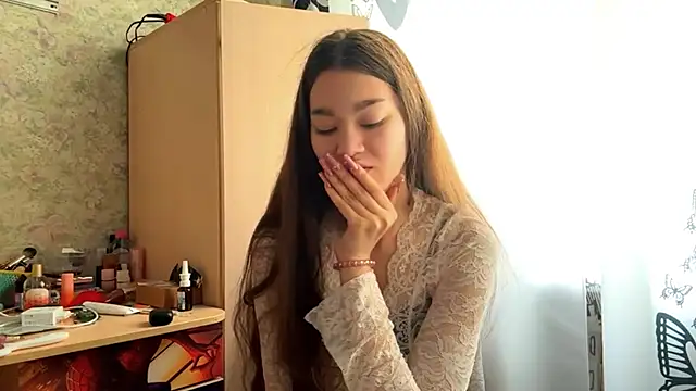 Snapshot of Cuteviola chatting on 05-13-26, 12:50 Cuteviola online show from 05-13-26, 12:50