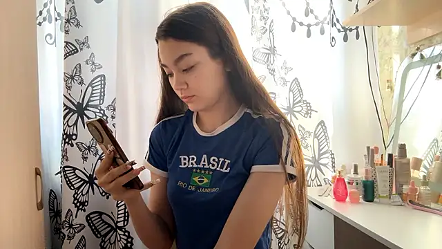 Cuteviola online show from 02-04-26, 01:00