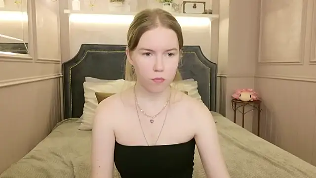 Alida Brice online show from 11-20-25, 05:41