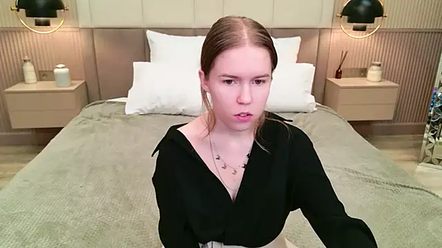 Alida Brice online show from 11-18-25, 05:44