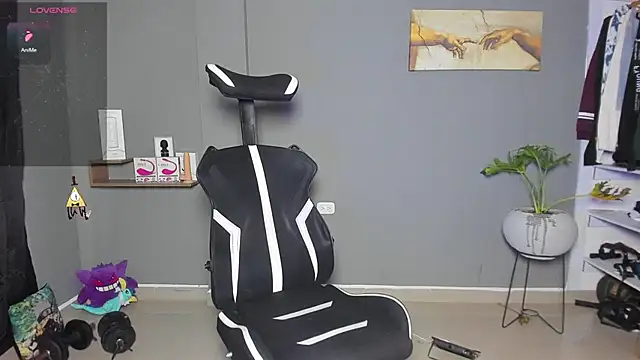 JordanRossie online show from 04-05-26, 03:08