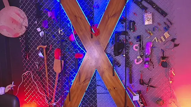 Dmorningstar bdsm online show from 10-28-25, 01:21