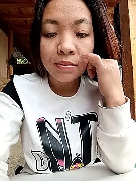 Snapshot of -Miu-98 chatting on 02-20-26, 07:43 -Miu-98 online show from 02-20-26, 07:43