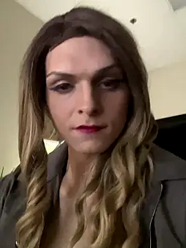 EnbyGamerChick online show from 09-24-25, 09:21