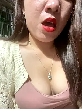 Luna-ass online show from 12-15-25, 12:00