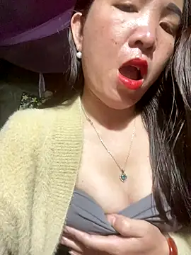 Luna-ass online show from 12-14-25, 11:10