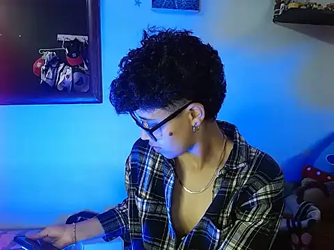 Jade Rayden online show from 02-02-26, 09:03