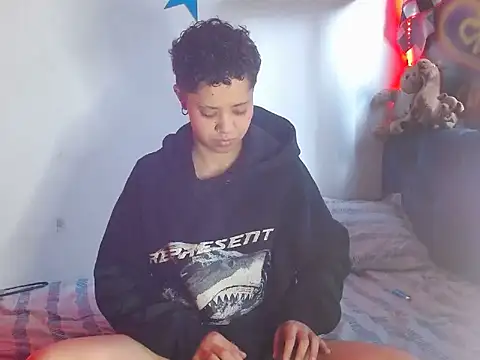 Jade Rayden online show from 04-07-26, 09:49