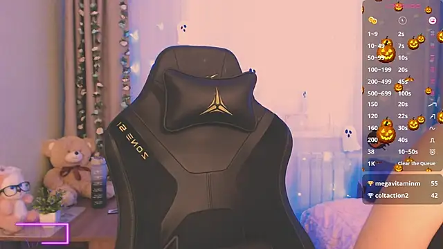 Snapshot of AlissaKiss1 chatting on 11-07-25, 04:39 AlissaKiss1 online show from 11-07-25, 04:39