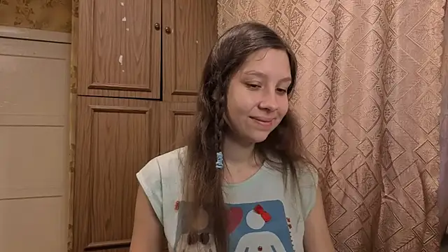 QutieDaSweet online show from 11-05-25, 02:14