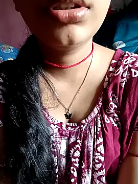 soni2005 online show from 02-03-26, 06:33