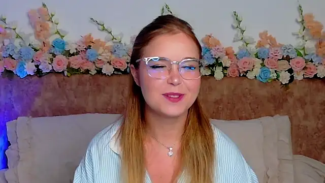 Lilith Bonheur online show from 03-26-26, 01:31