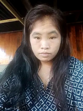 Luyen004 online show from 10-05-25, 01:13