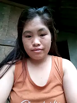 Luyen004 online show from 04-14-26, 10:48