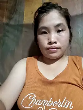 Luyen004 online show from 04-03-26, 12:44