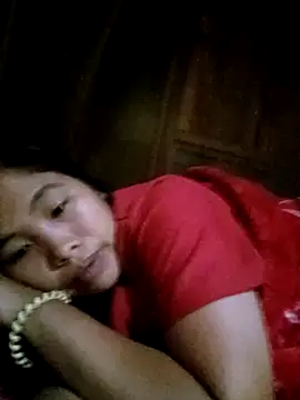 Luyen004 online show from 04-18-26, 01:24