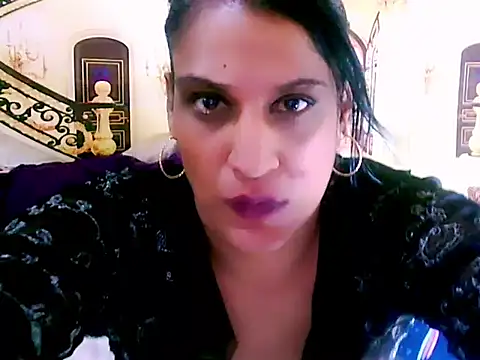 IndianSexcSmyle online show from 09-27-25, 08:37