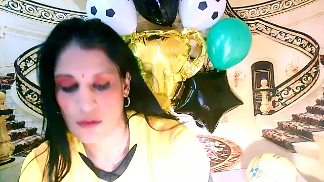 IndianSexcSmyle online show from 07-17-26, 04:59