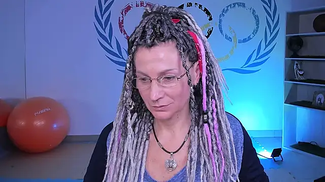 UmaSpace online show from 09-29-25, 01:17