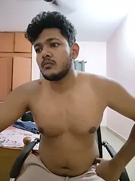 Snapshot of varun69247 chatting on 05-26-26, 04:05 varun69247 online show from 05-26-26, 04:05