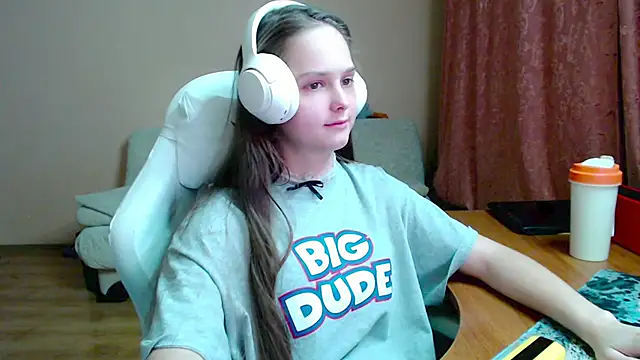 SharybbFace online show from 11-05-25, 03:04