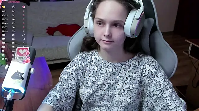 SharybbFace online show from 02-17-26, 03:09