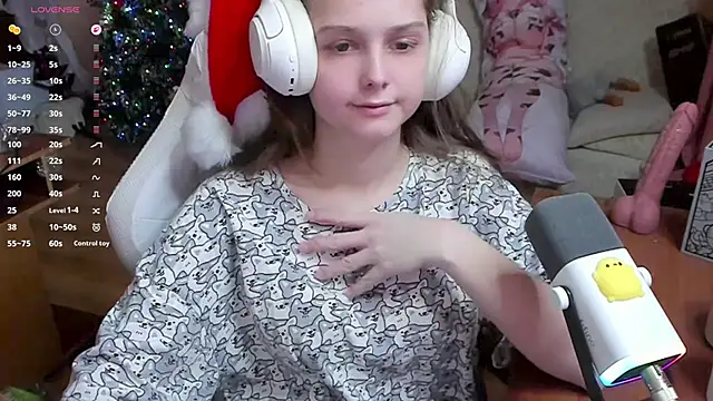 SharybbFace online show from 12-15-25, 03:18