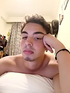 Bonk o online show from 10-23-25, 06:06